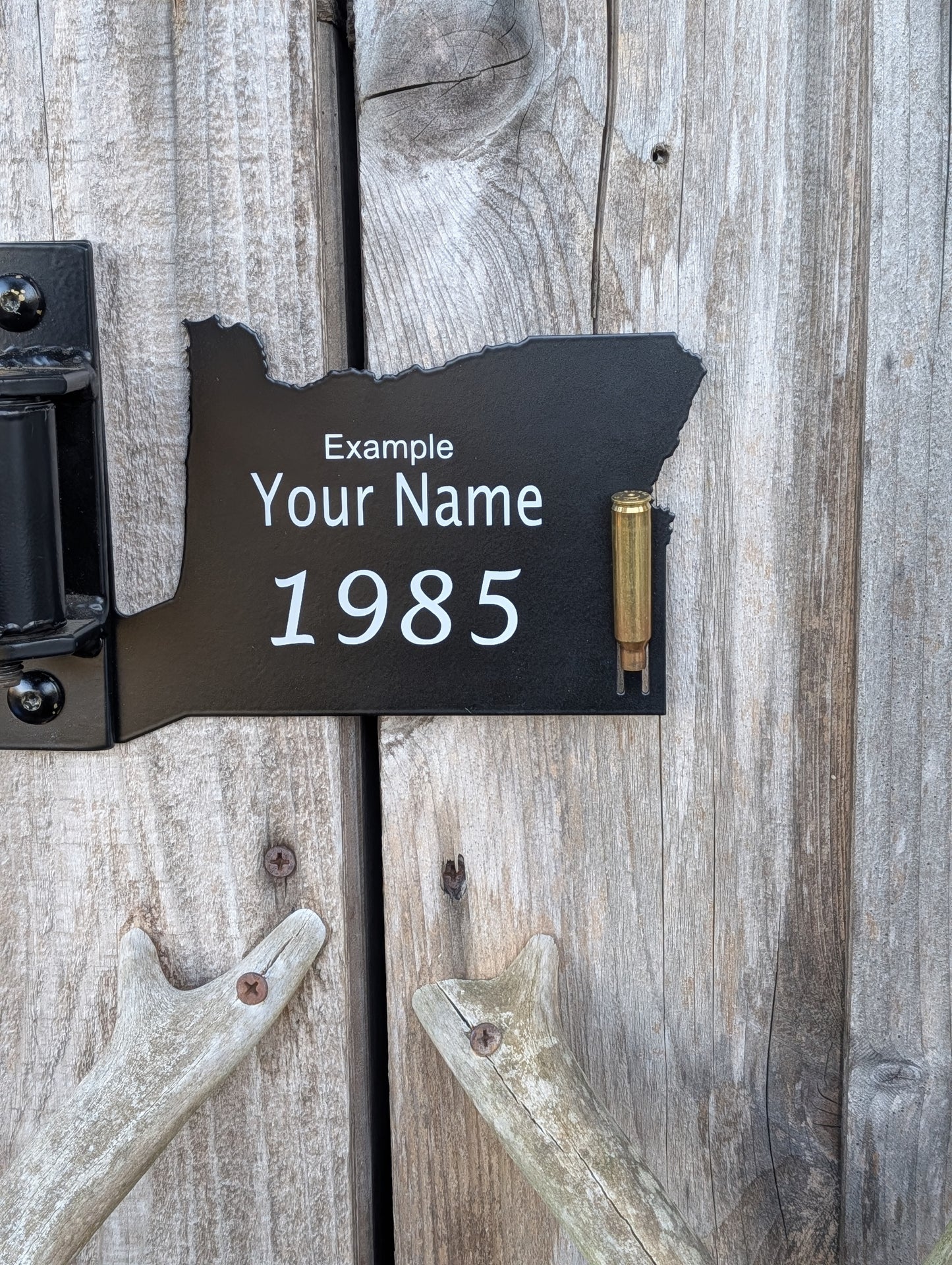 Customize Your State Outline with Name/Year